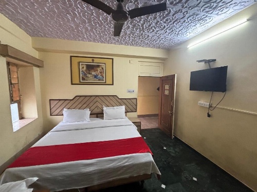 Hotel Mangal image 11